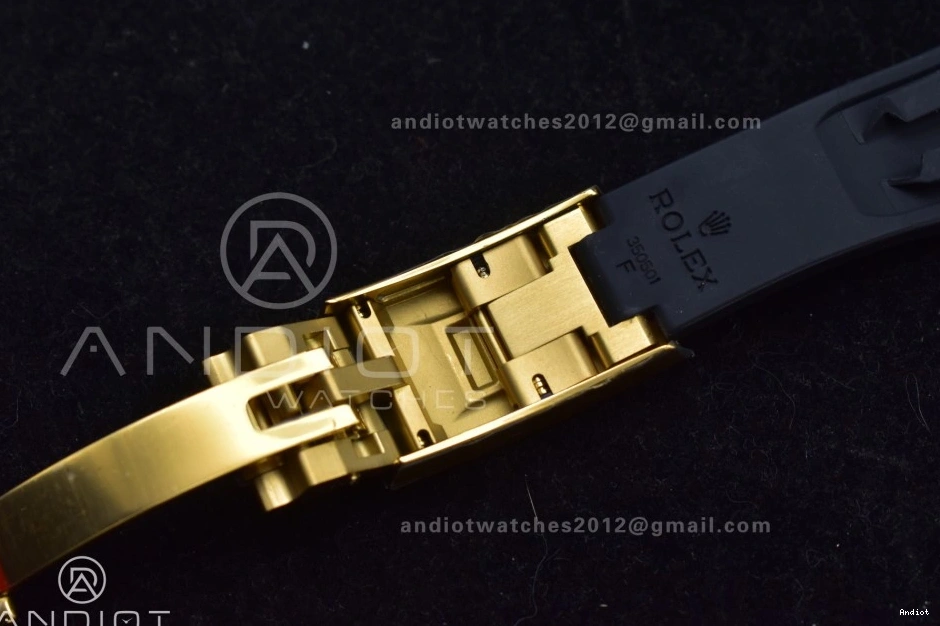 Oysterflex Edition 126518 SH4131 Best on (Weighted) V6 Diamonds Daytona QF Strap 1:1 YG Dial Black 0403